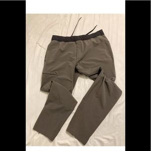 Lululemon inclement pant